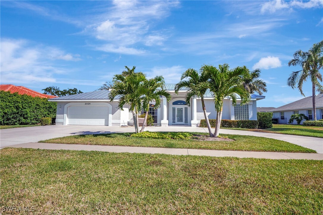 Property Photo:  2024 Imperial Circle  FL 34110 