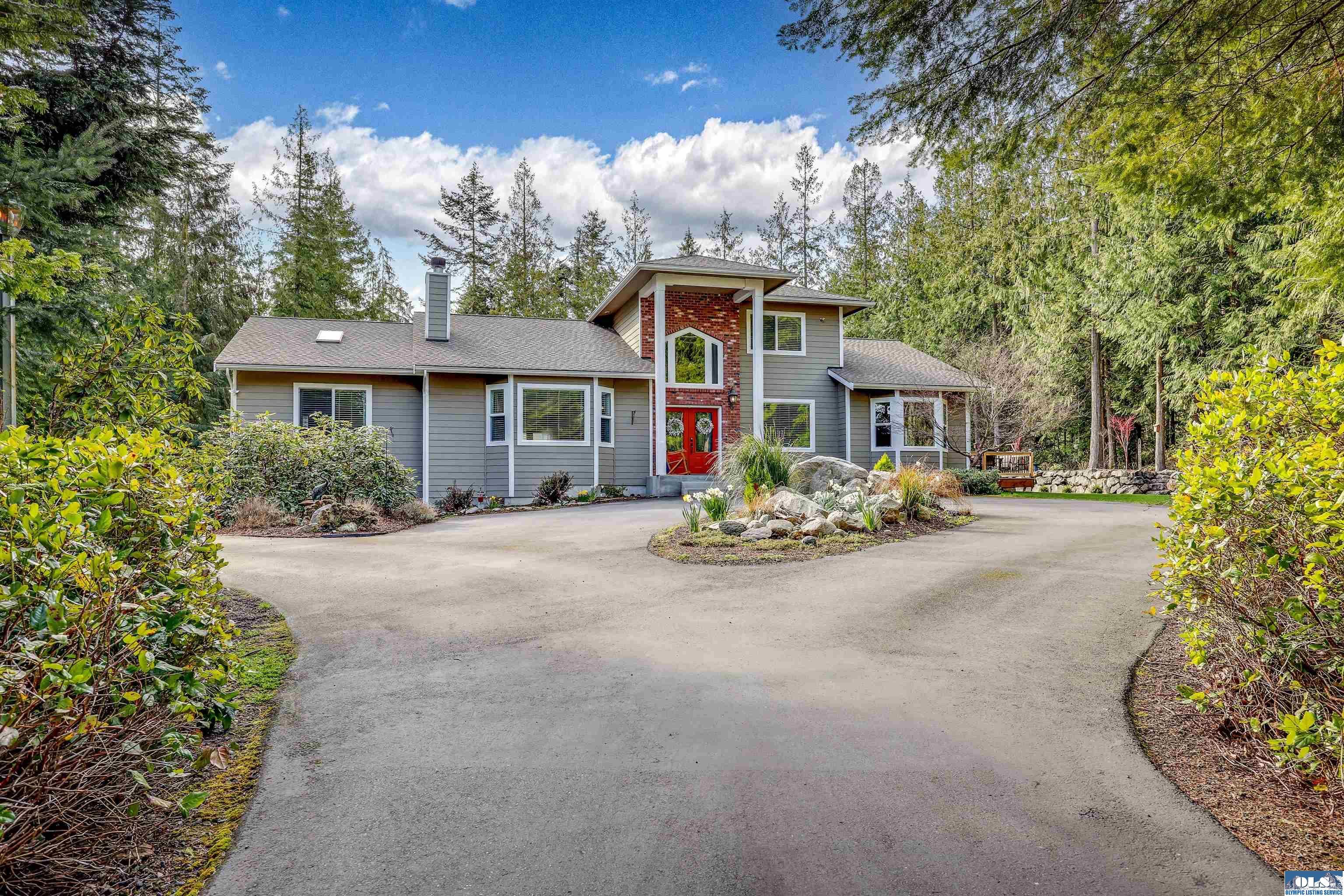 Property Photo:  41 Buck Court  WA 98382 