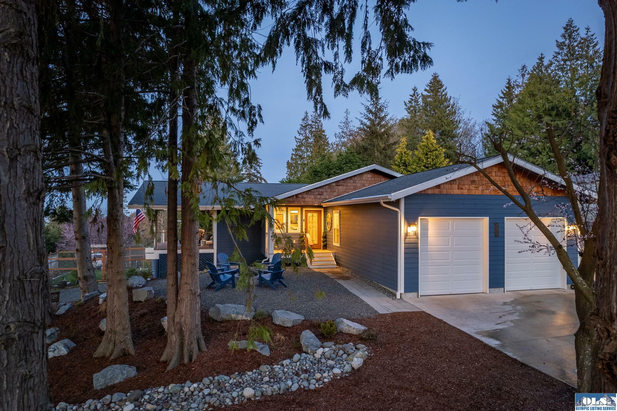 Property Photo: 150 Sylvan Way WA 98362