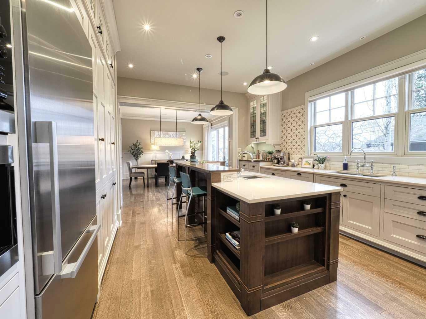Property Photo: 1423 7A Street NW AB T2M 3J9