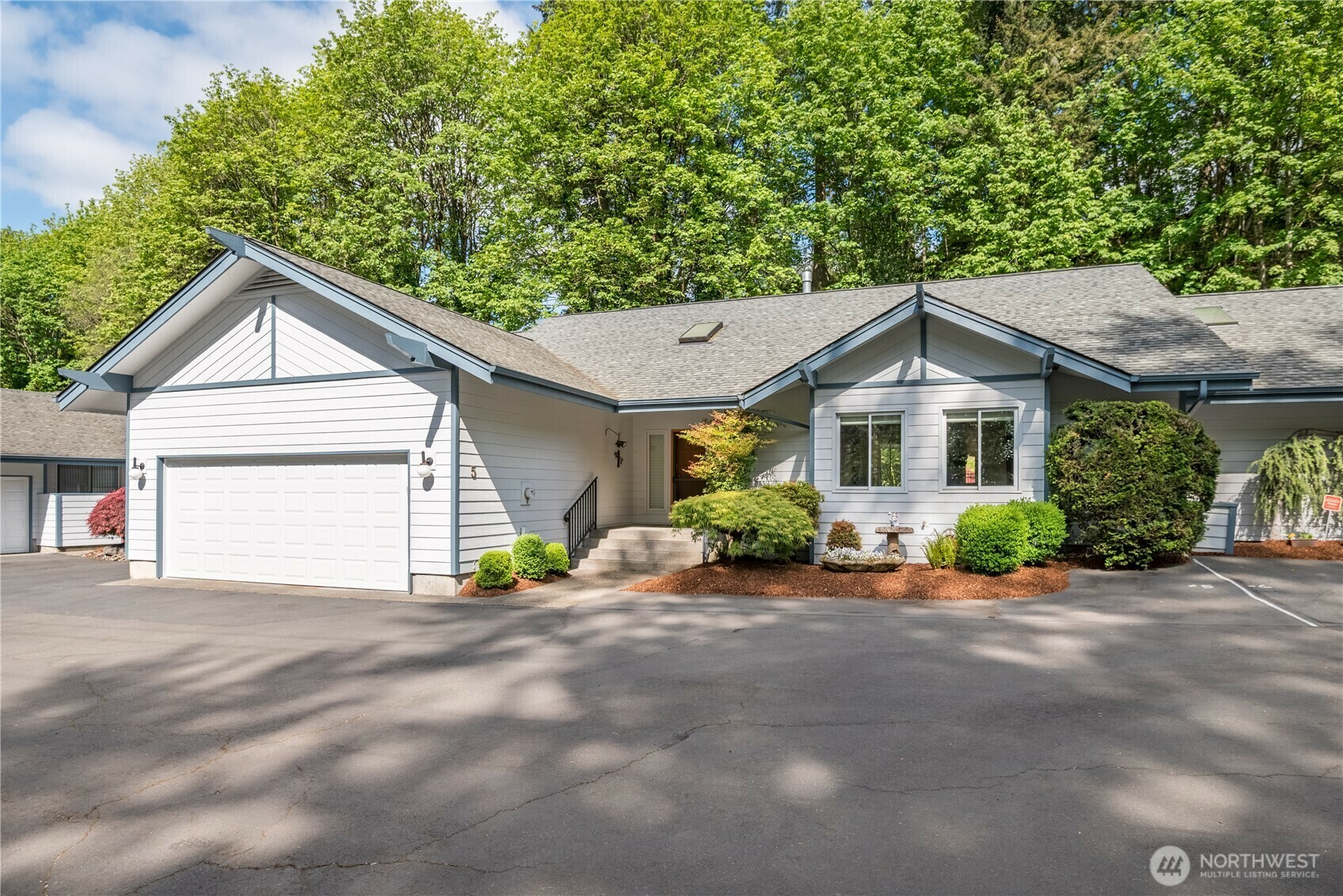 2955  Glenwood Drive 5  Longview WA 98632 photo
