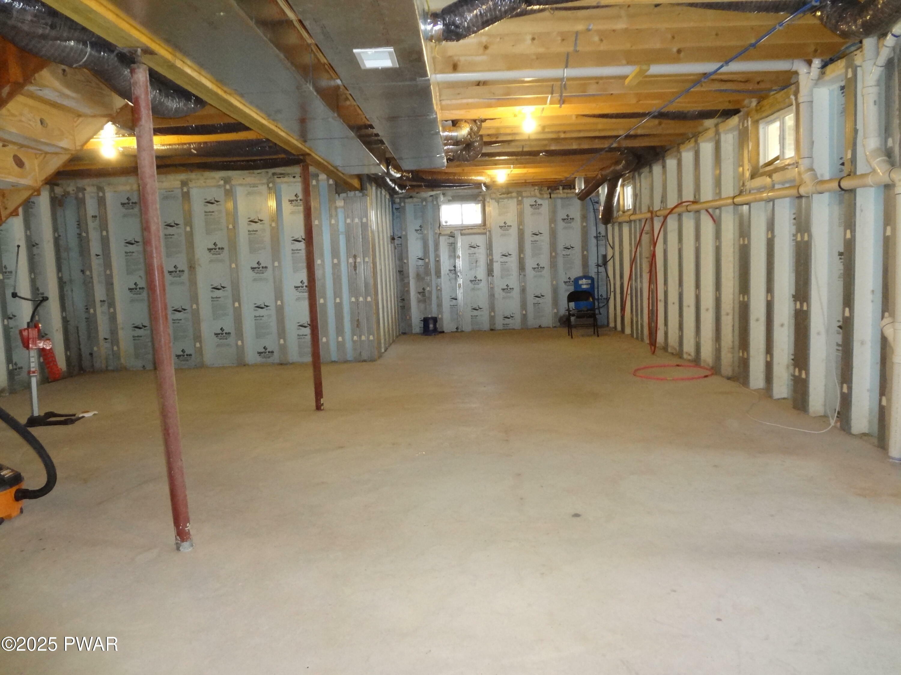 Property Photo: 1100 Dewberry Drive PA 18428