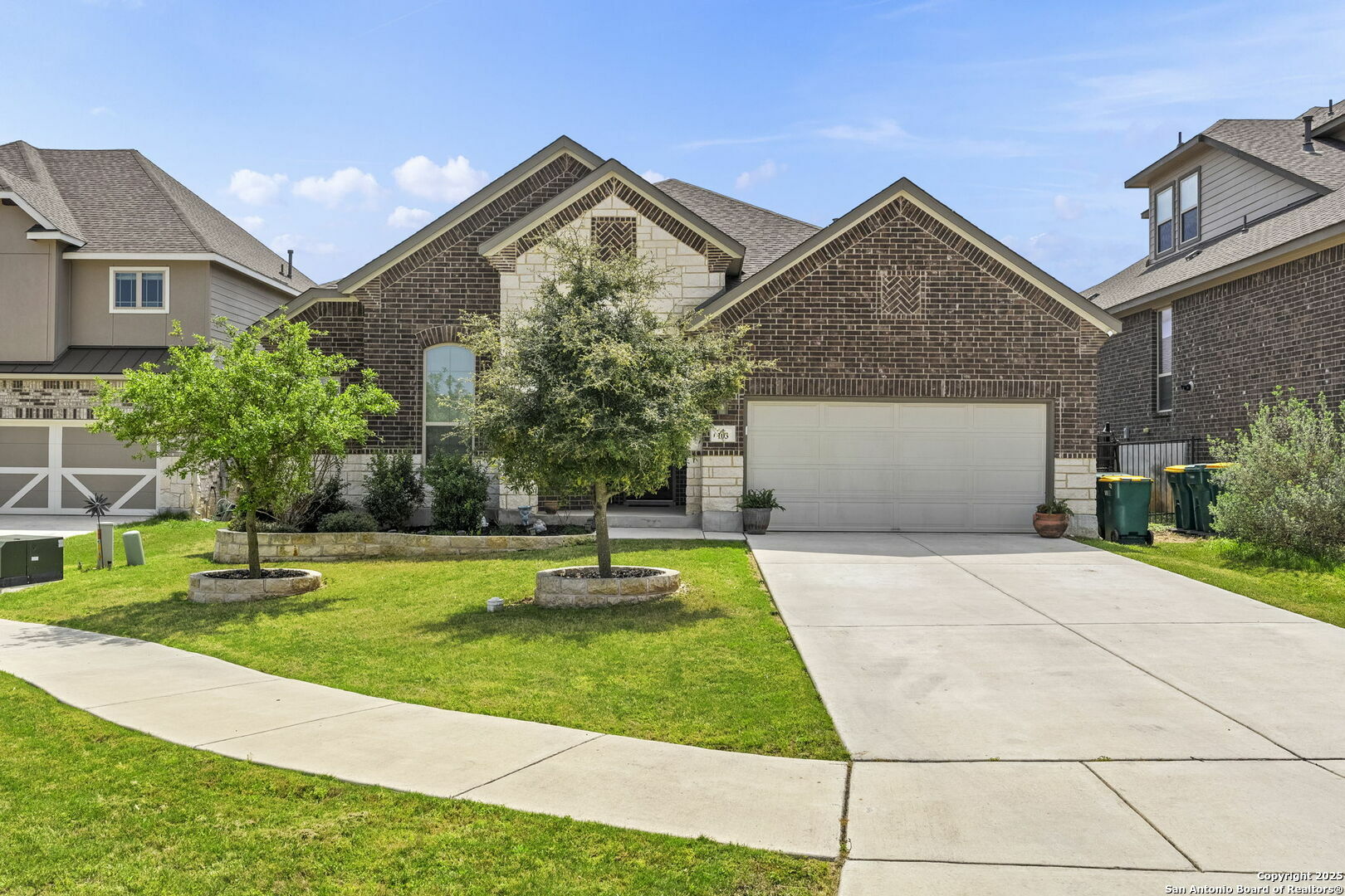 Property Photo: 103 Alcantara TX 78006