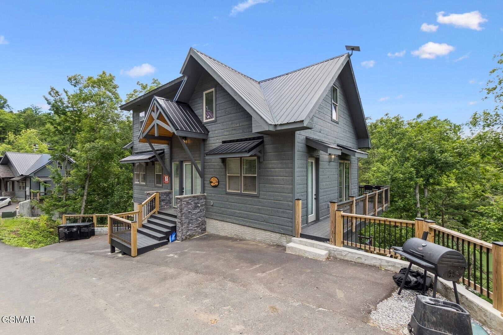 Property Photo: 240 Jolene Way TN 37876