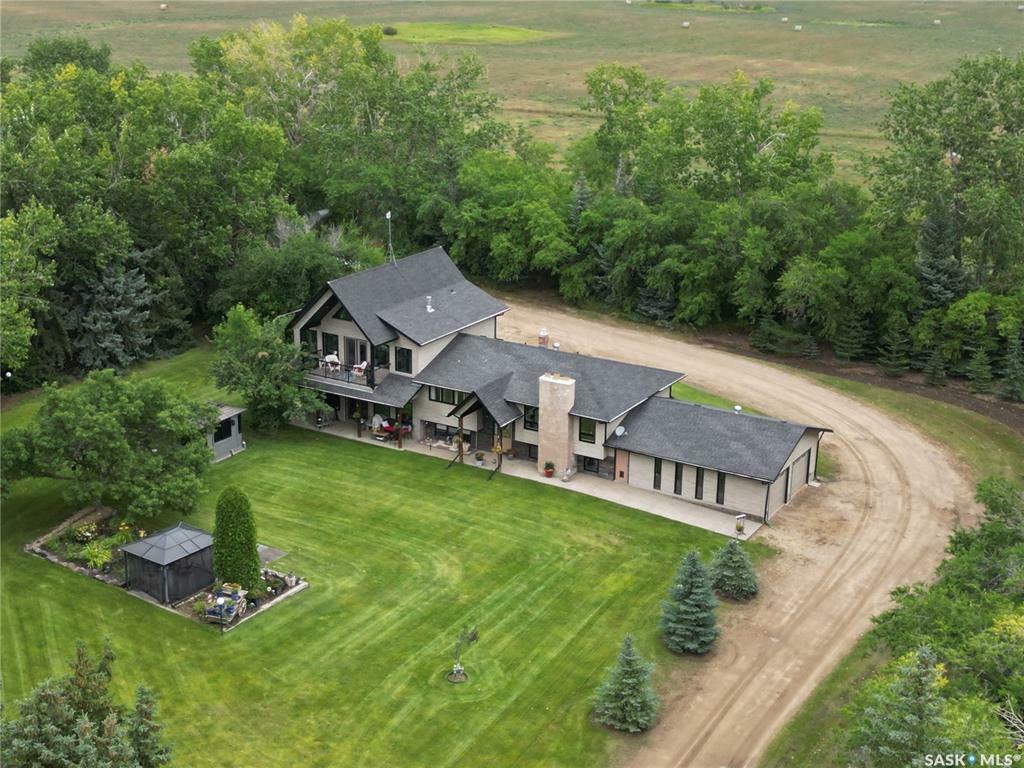 Property Photo: Rural Address SK S0G 0E0
