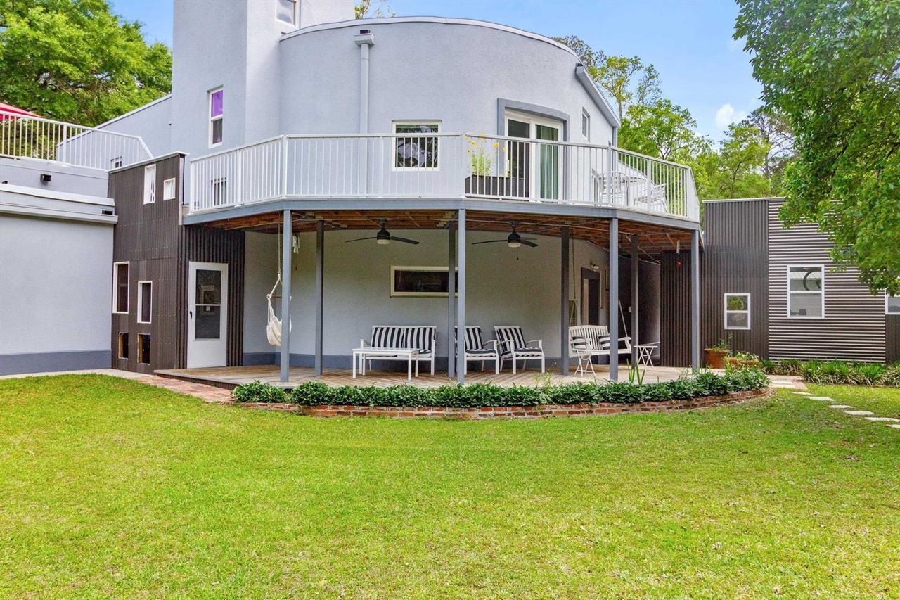 Property Photo: 193 Nautilus Drive FL 32344