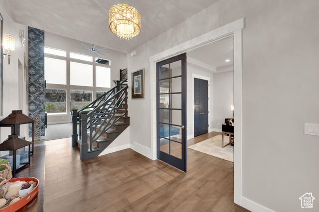 Property Photo: 8165 S Willow Creek Cove E UT 84093