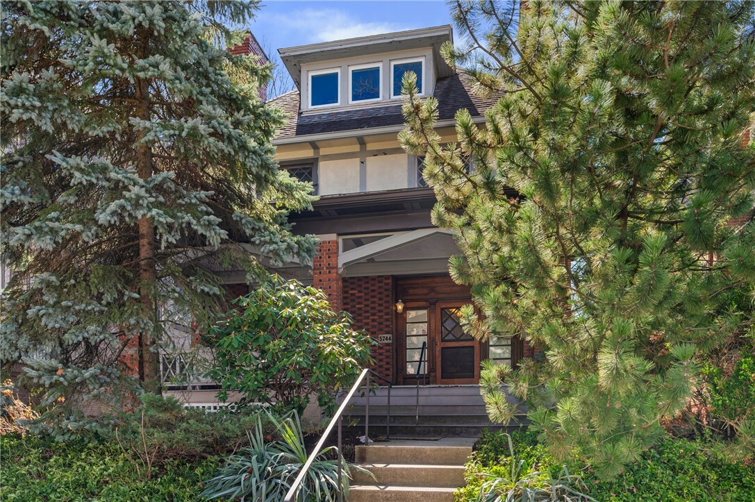 Property Photo: 5744 Woodmont Street PA 15217