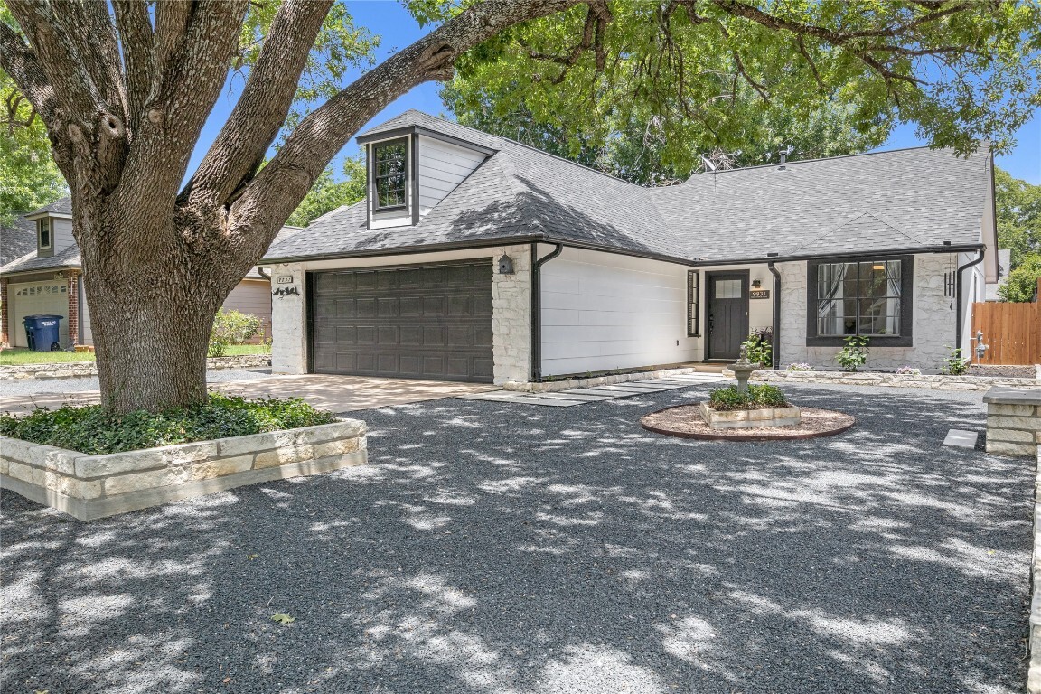 Property Photo: 9831 Briar Ridge Drive TX 78748