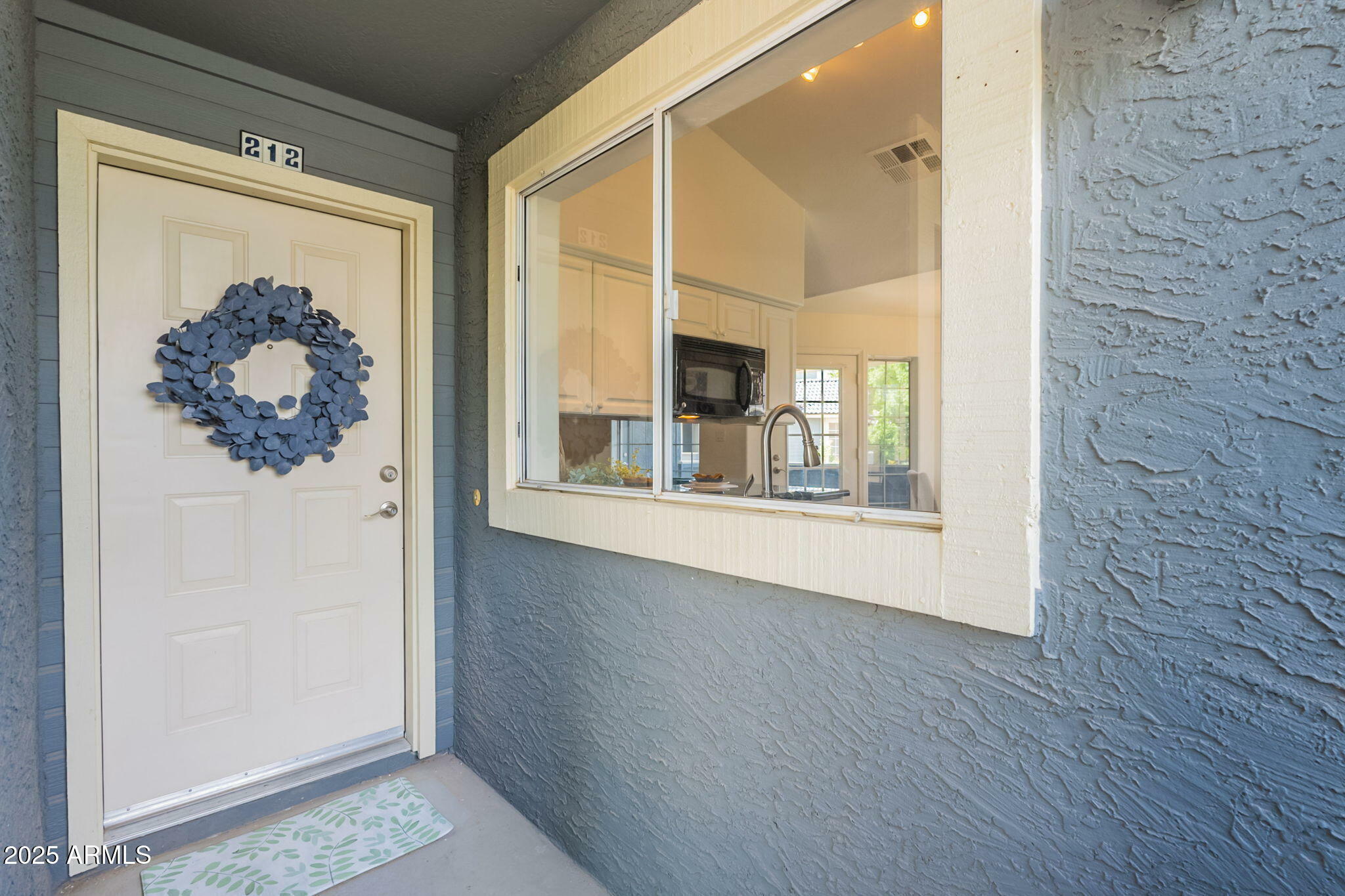 Property Photo: 255 S Kyrene Road 212 AZ 85226