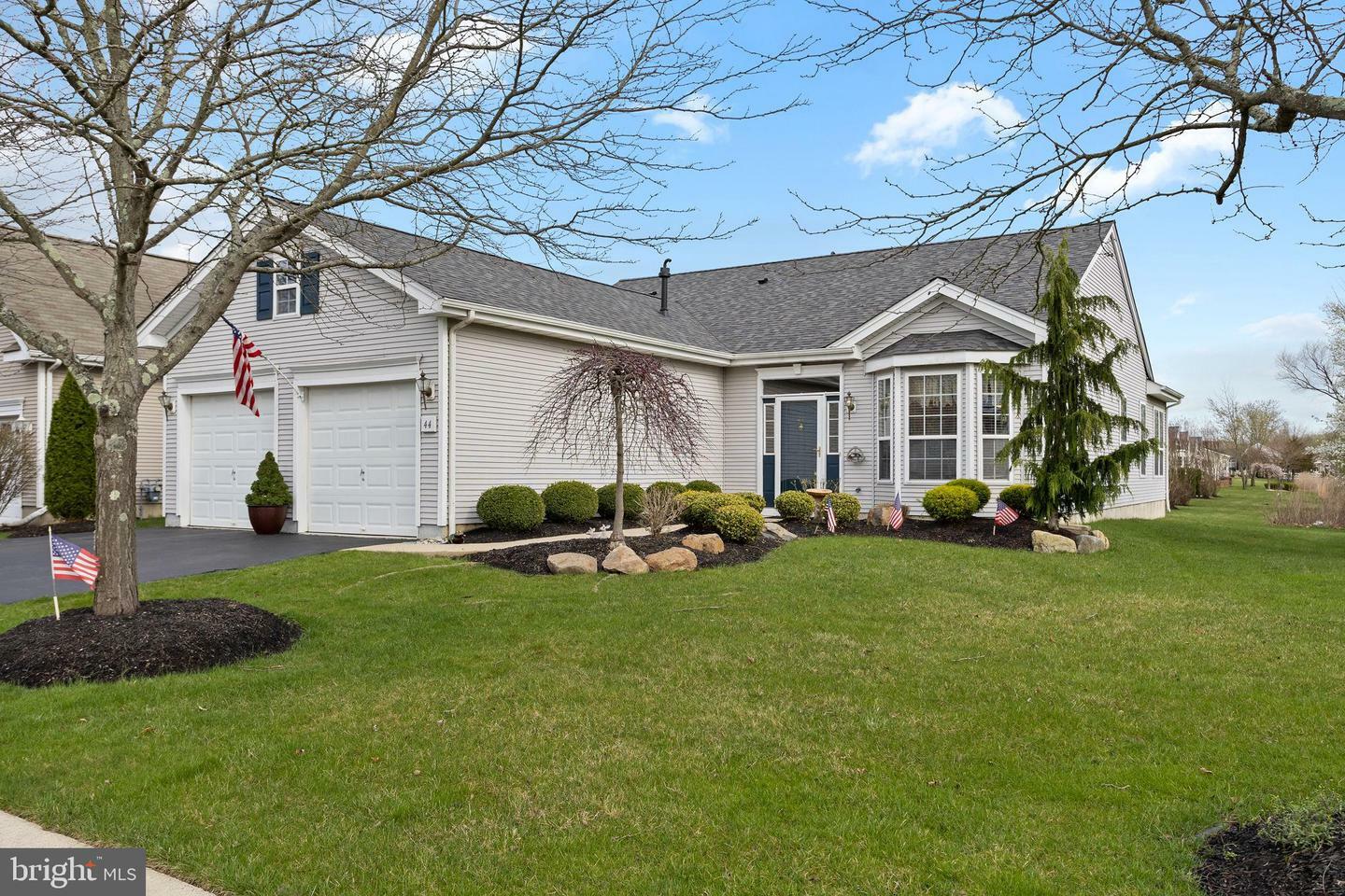 Property Photo: 44 Fitzgerald Lane NJ 08022