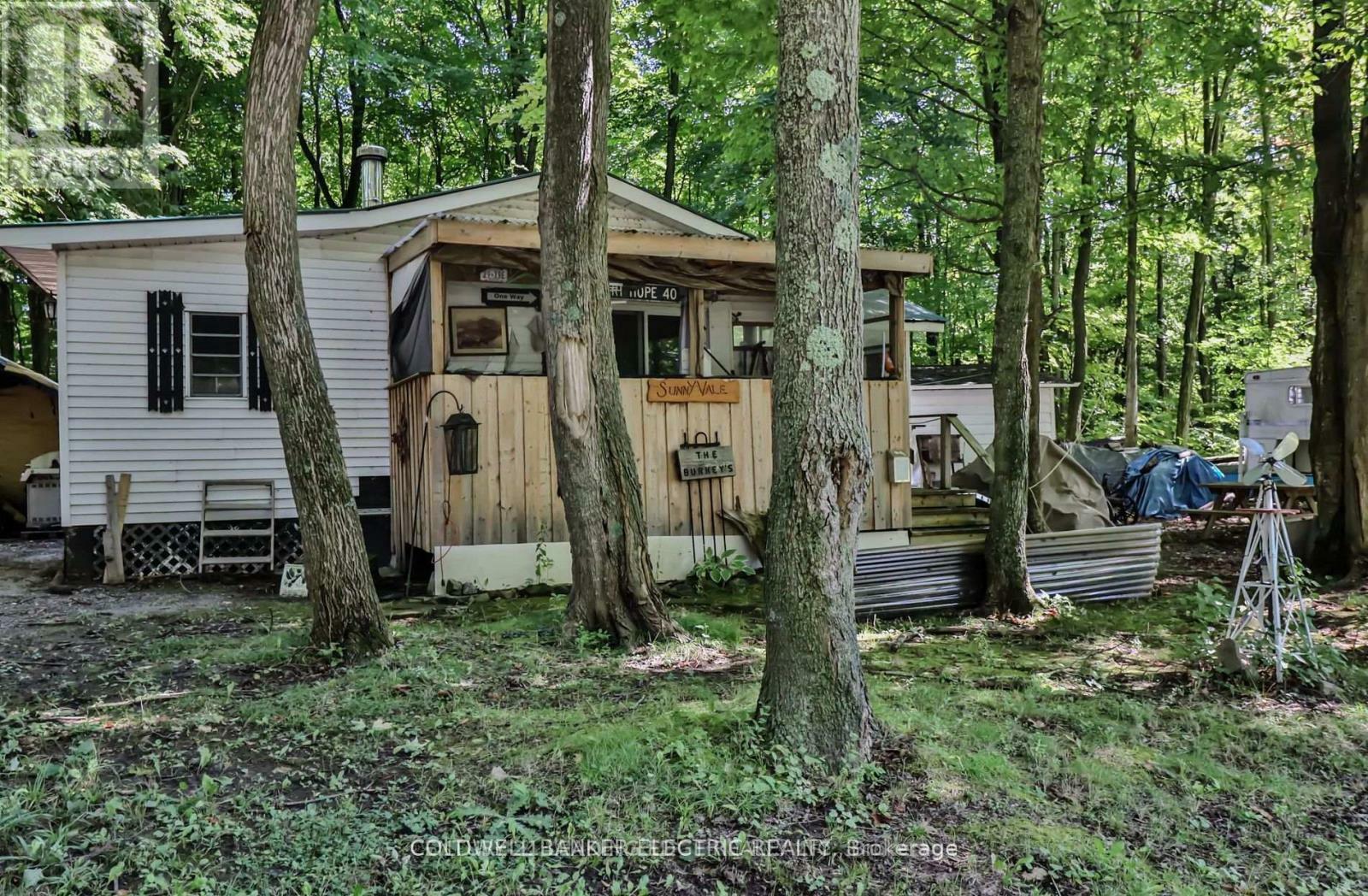 Property Photo: 22 Cedar Bay Drive North ON K0L 2H0