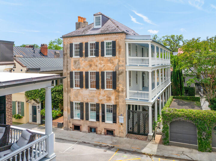 Property Photo:  61 Tradd Street  SC 29401 
