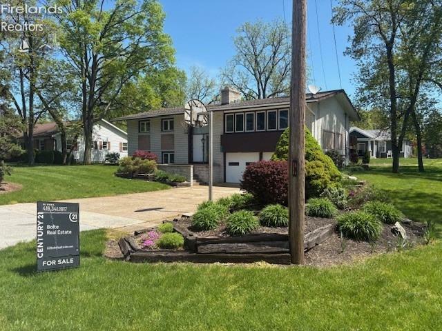 Property Photo: 3737 N Karwood OH 43452