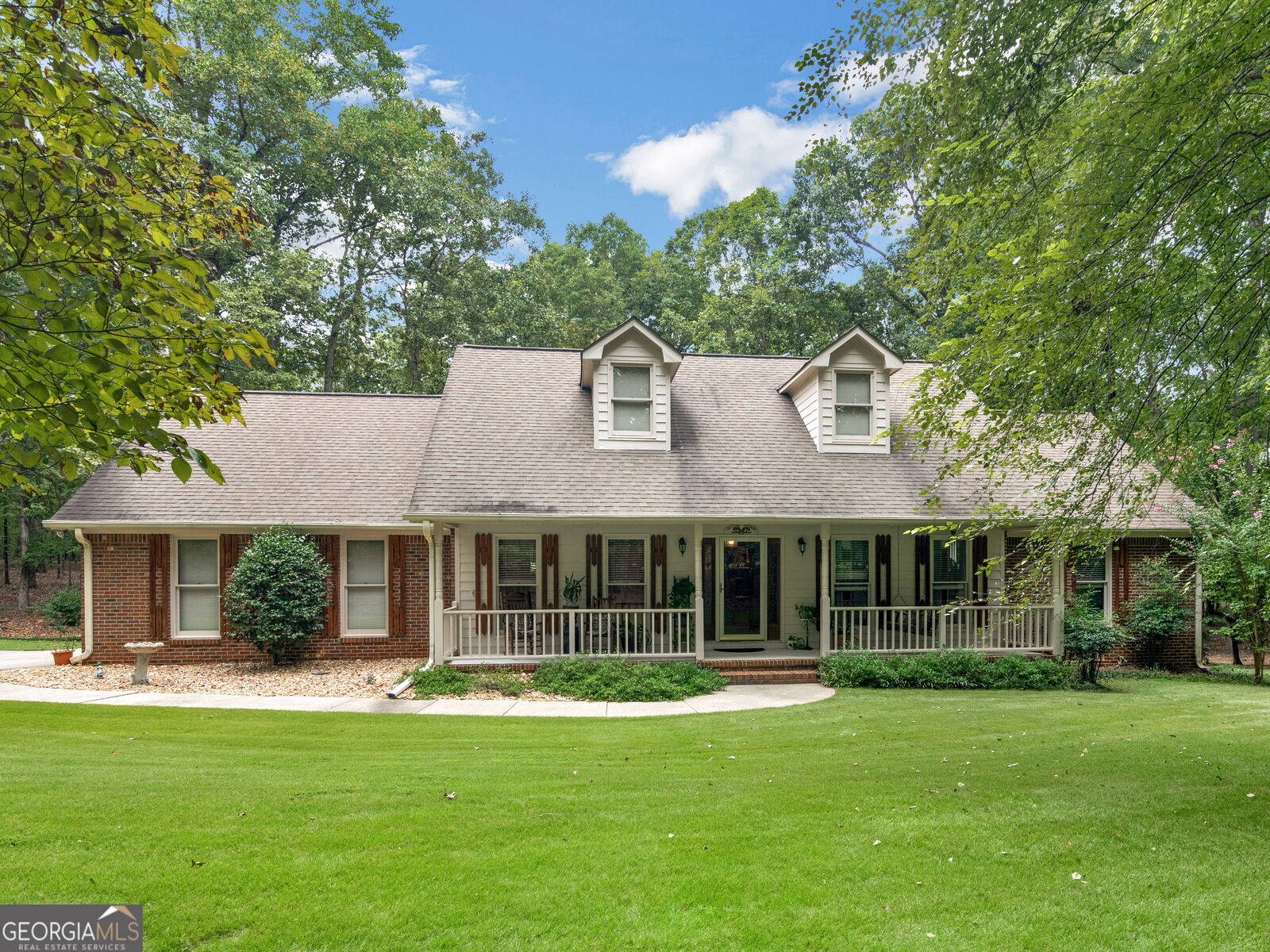 Property Photo: 143 Hamlin Road GA 30233