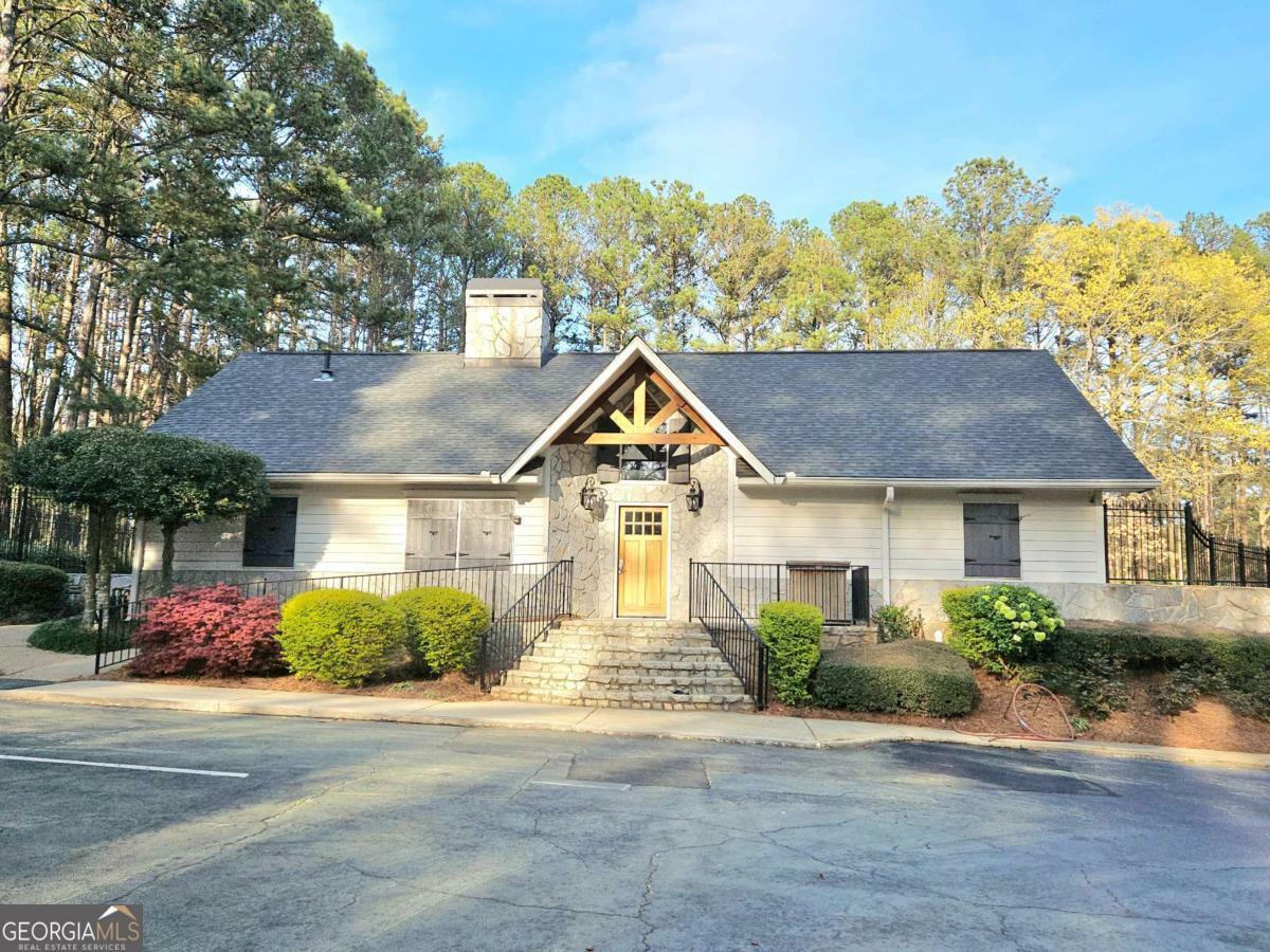 Property Photo: 35 Rumson Court SE GA 30080