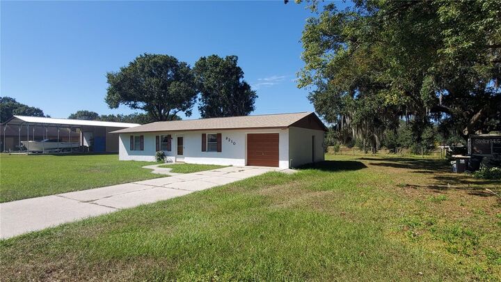 Property Photo:  9210 Lehall Square W  FL 33810