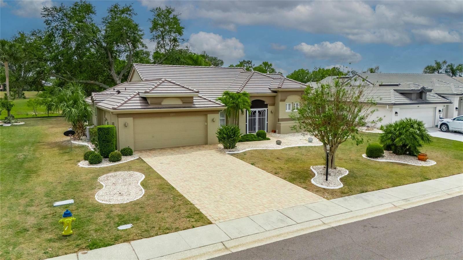 Property Photo: 2215 New Bedford Drive FL 33573