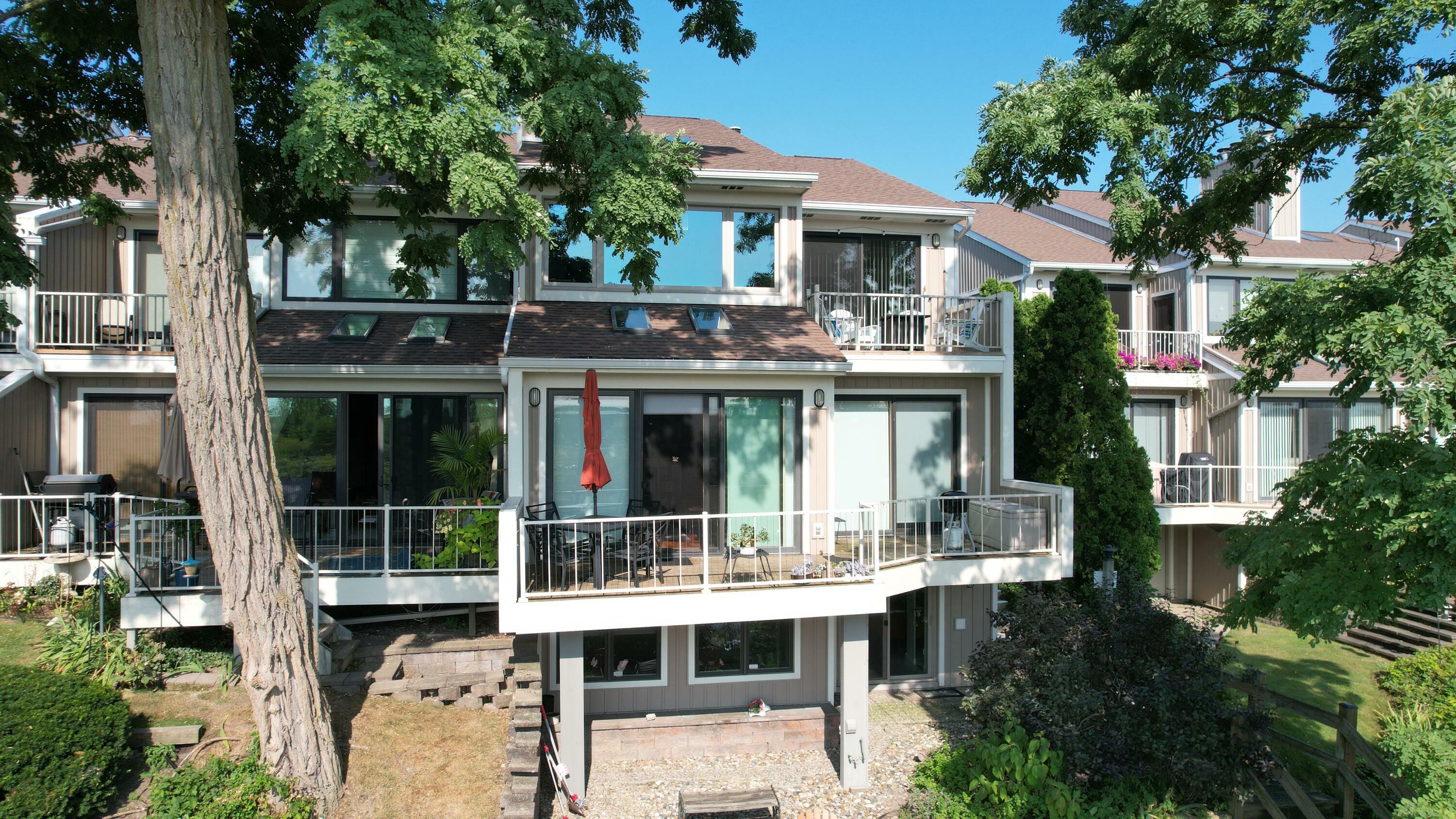 Property Photo: 201 Wayne Street MI 49085