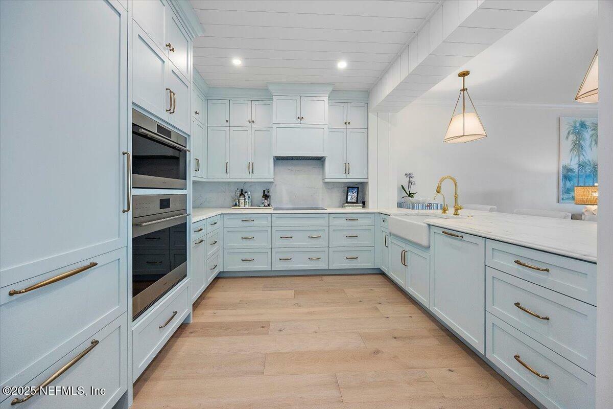 Property Photo: 701 Beach Avenue 204 FL 32233