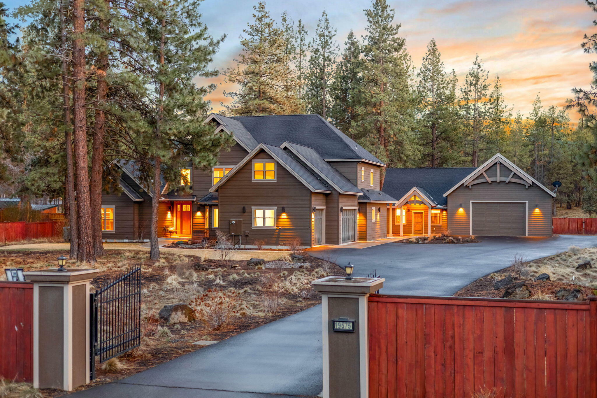 Property Photo: 19575 Buck Canyon Road OR 97702