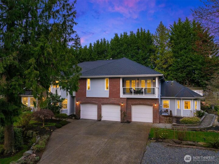 Property Photo:  5110  190th Place NE  WA 98074 