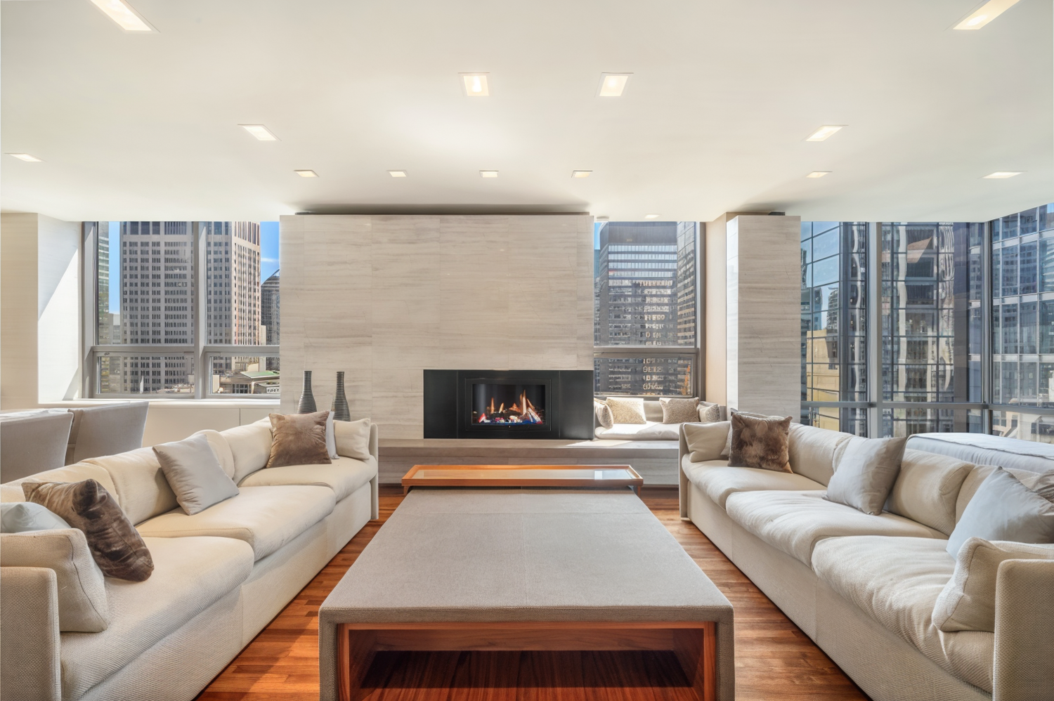 15 W 53rd Street 29bc  New York NY 10019 photo