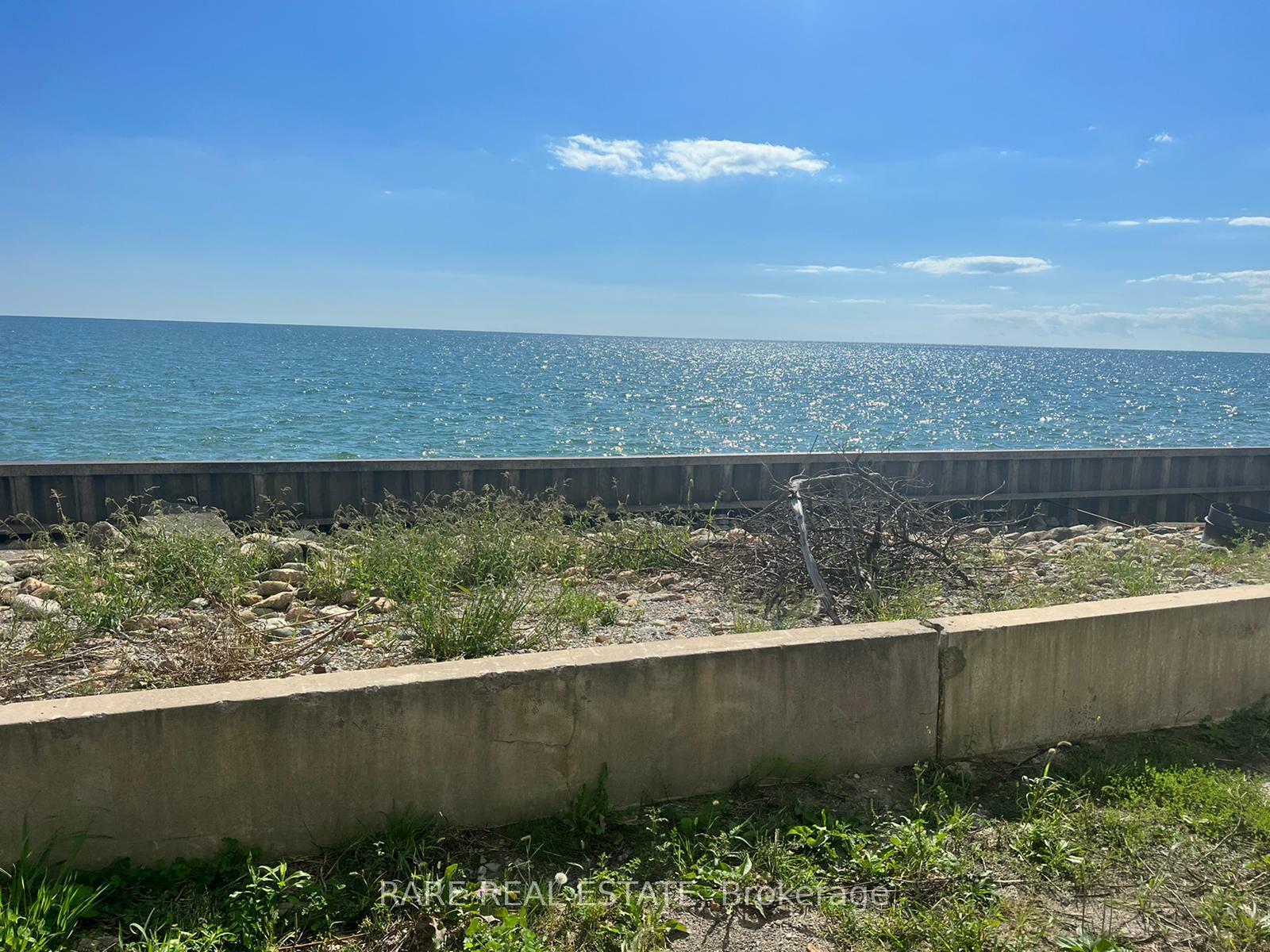 Property Photo: 18080 Erie Shore Drive ON N0P 1A0