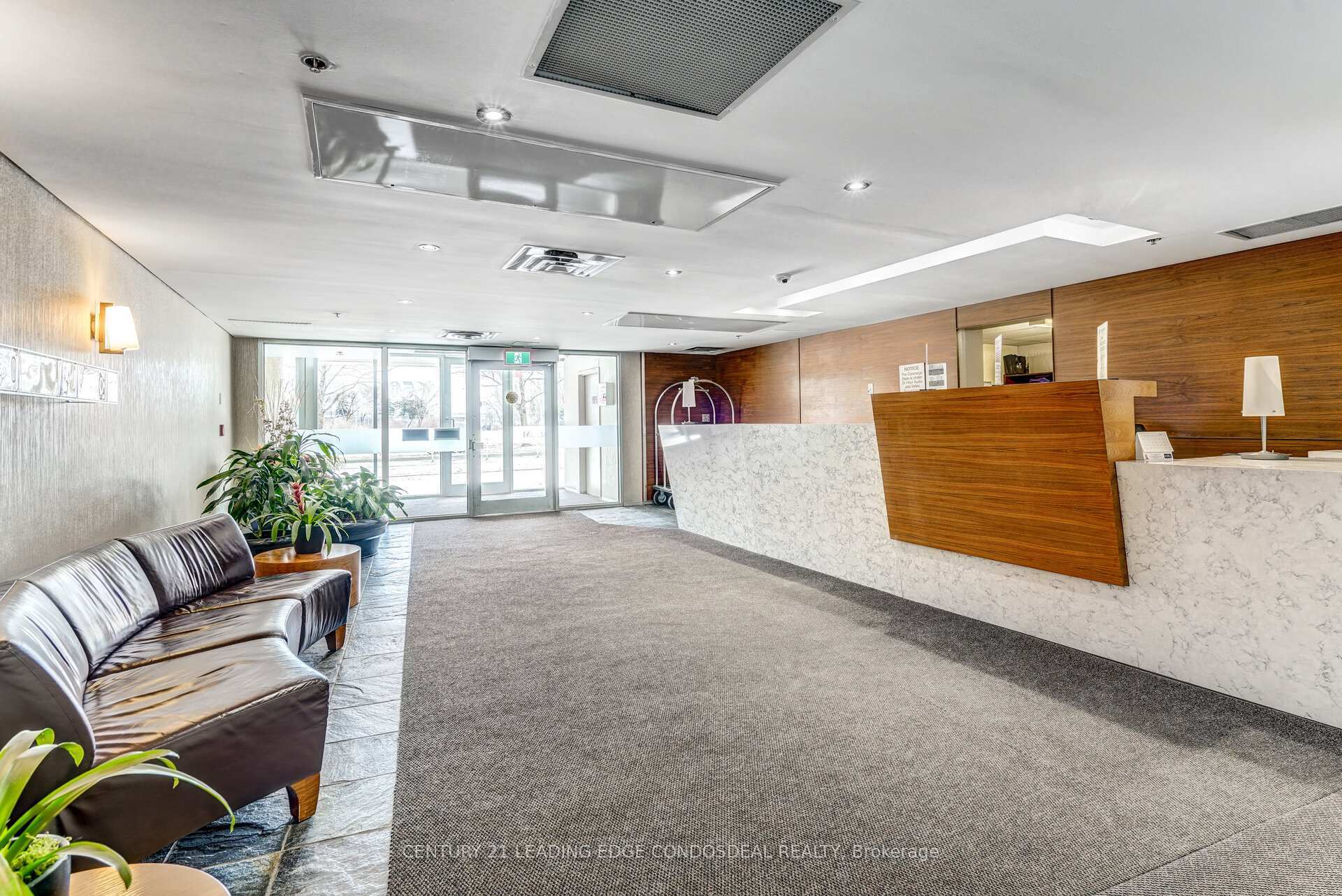 Property Photo: 650 Queens Quay W 620 ON M5V 3N2