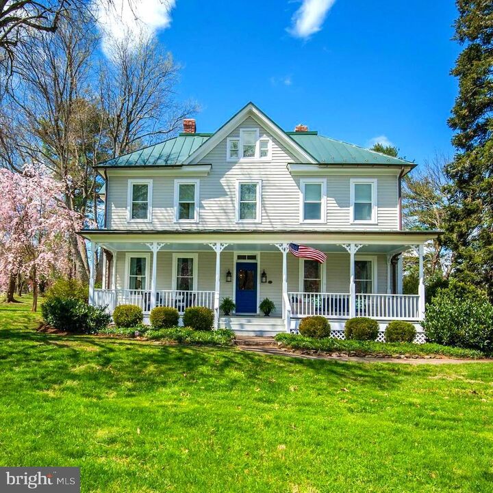 17121 Simpson Circle  Paeonian Springs VA 20129 photo