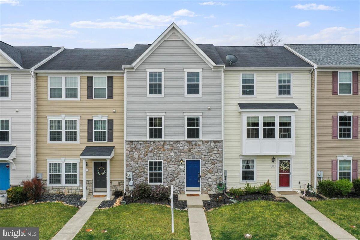 Property Photo: 77 Private Court WV 25413