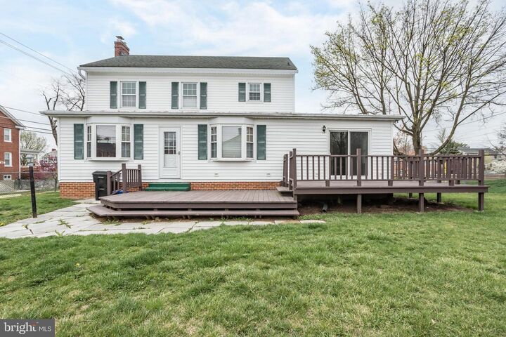 Property Photo: 1503 Valley Avenue VA 22601