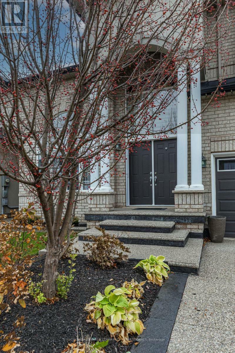 Property Photo: 51 Weaver Drive ON L9K 0G3