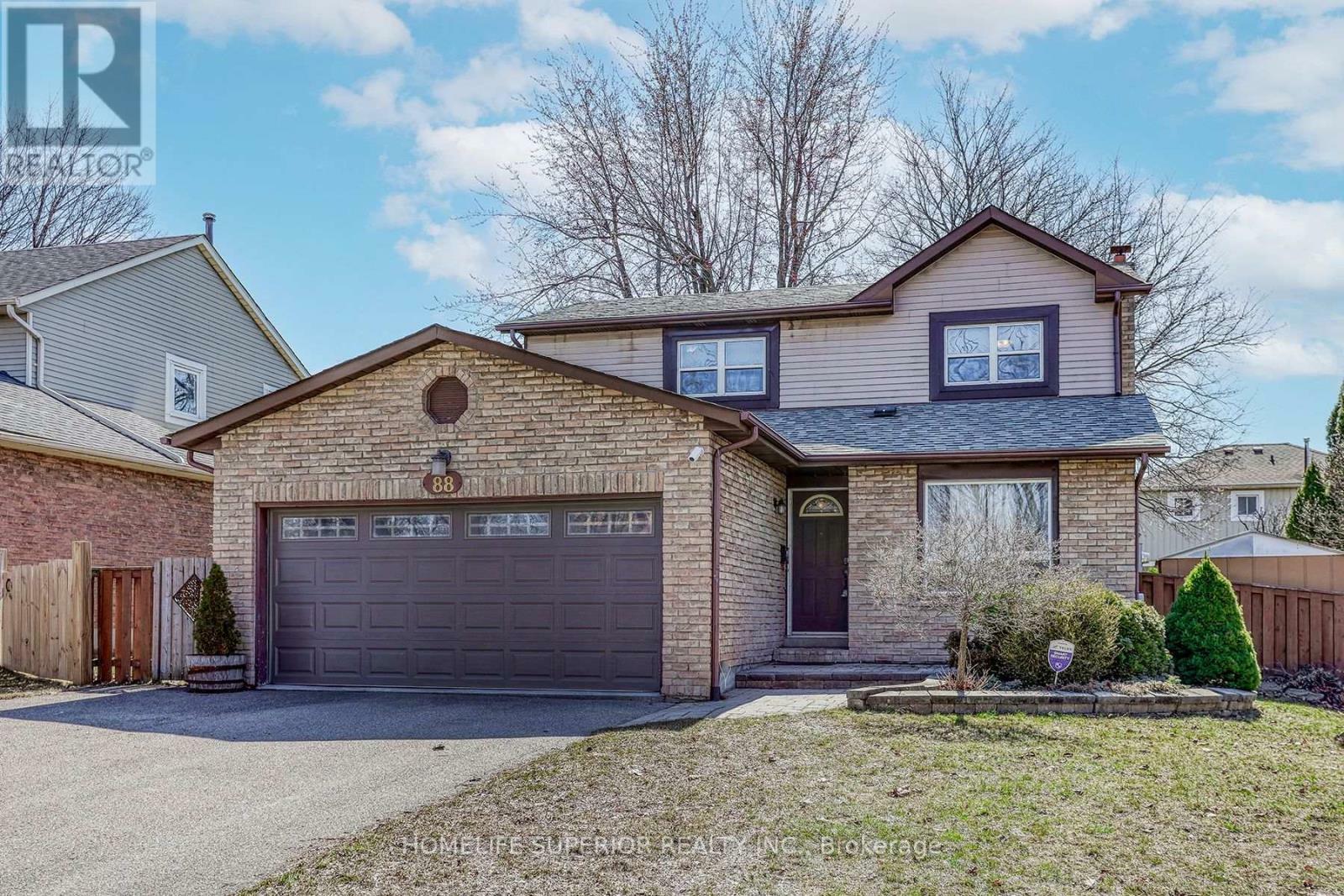 Property Photo: 88 Vanessa Place ON L1N 6T3