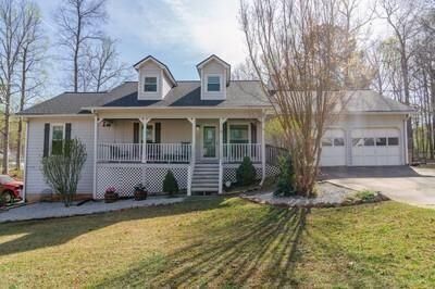 Property Photo: 103 New Hood Road GA 30281