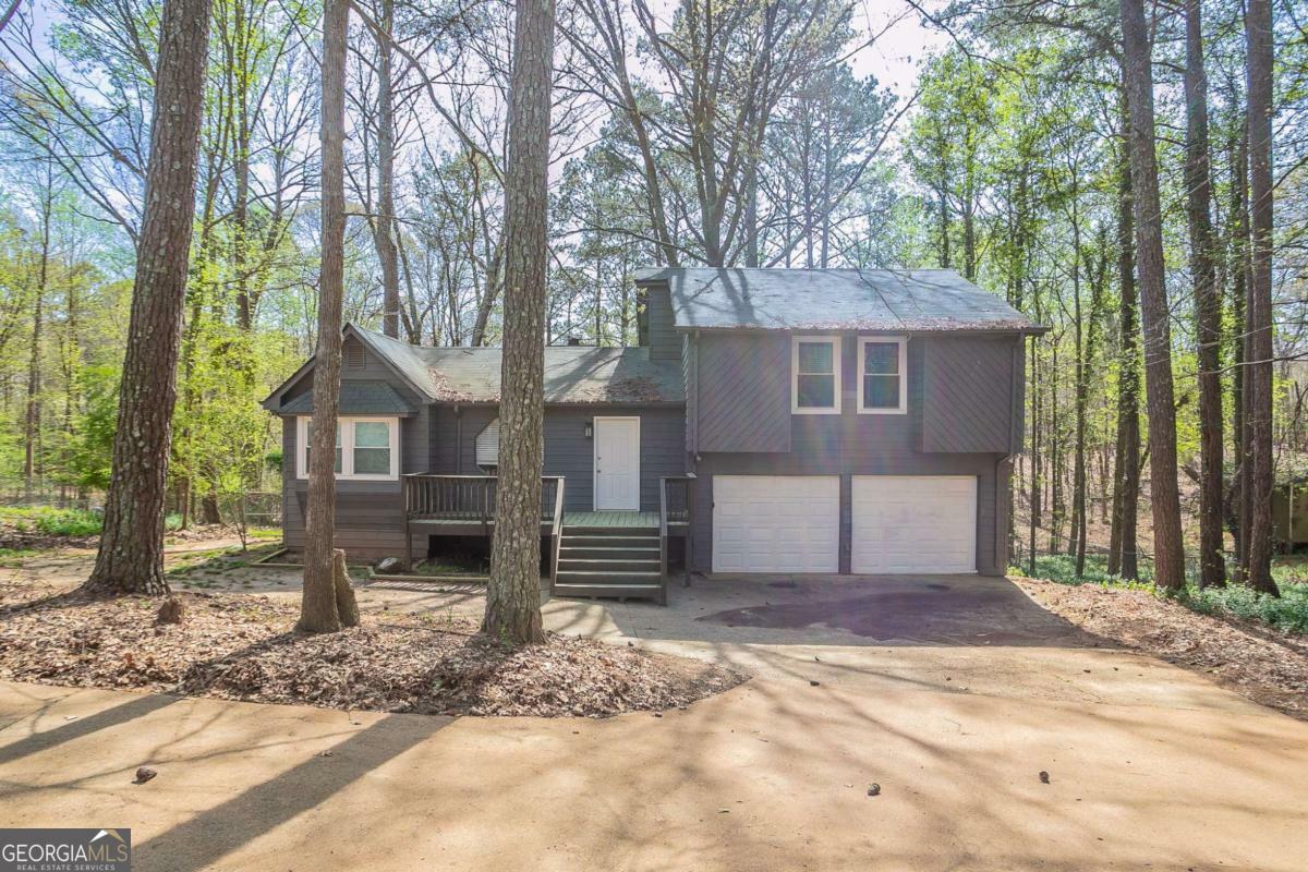 477 Victoria Road  Woodstock GA 30189 photo