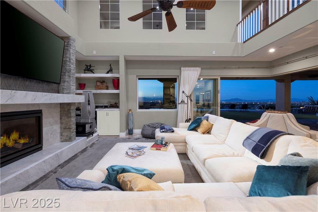 Property Photo:  30 Olympia Outlook Drive  NV 89141 