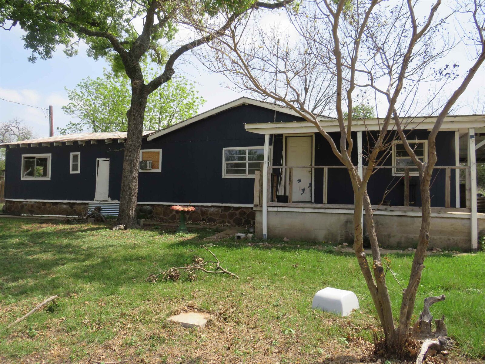 Property Photo: 510 South St TX 78672-0000