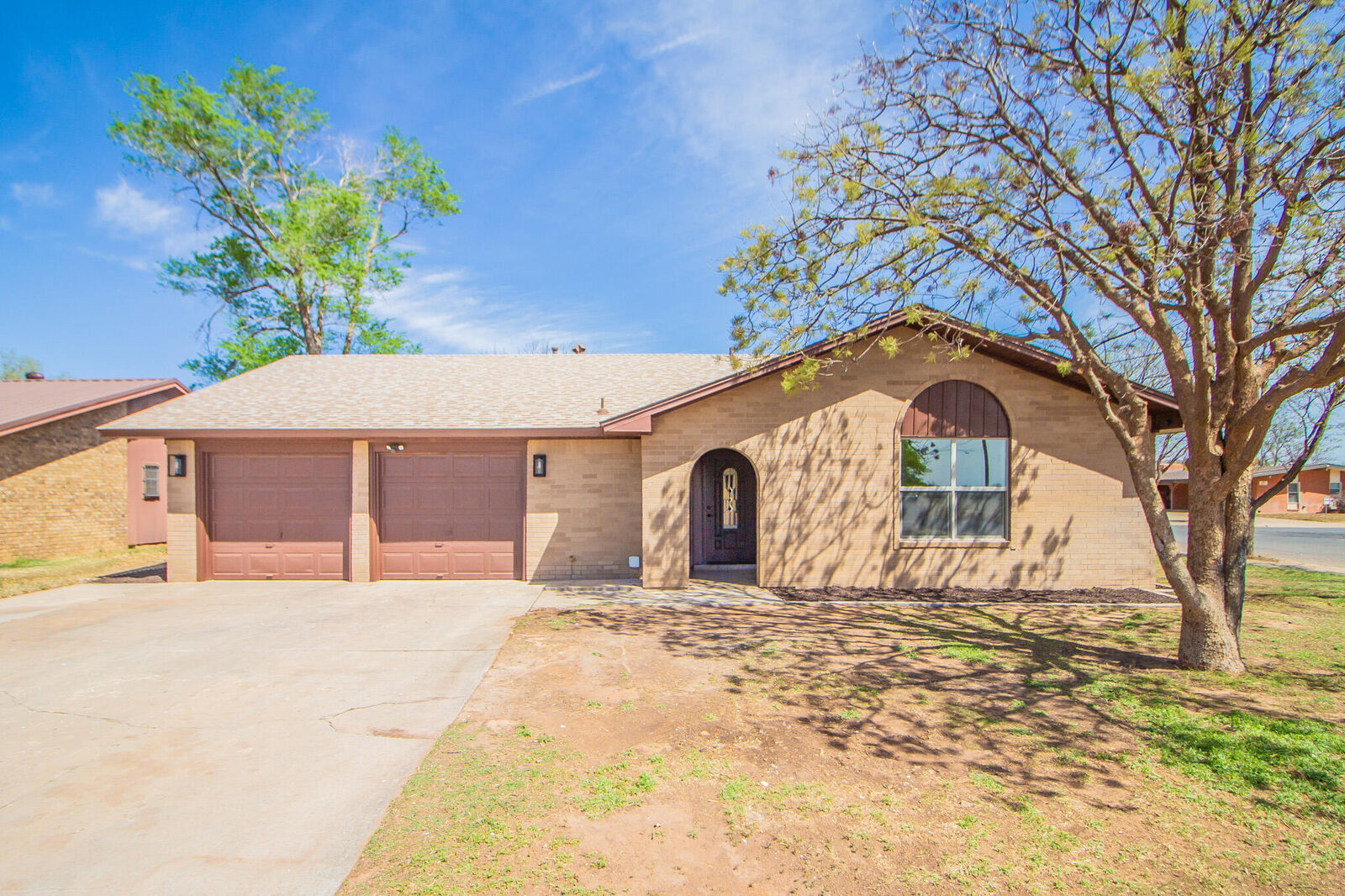 Property Photo:  5502 1st Place  TX 79416 