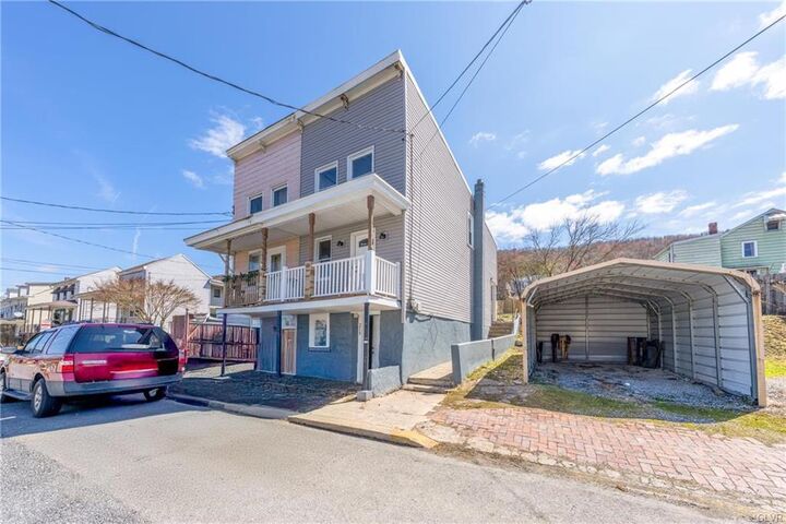 210 E Bacon Street   PA 17901 photo