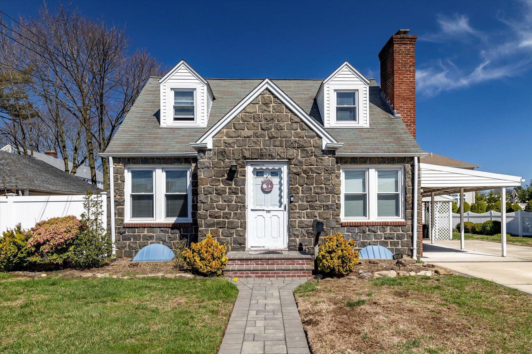 Property Photo: 343 Gates Avenue NY 11554