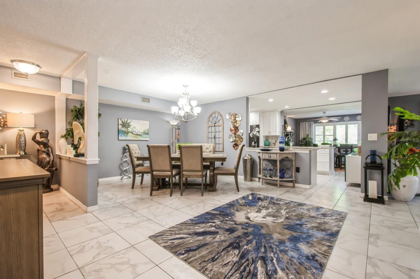 Property Photo: 8198 Terrace Garden Drive N 411 FL 33709