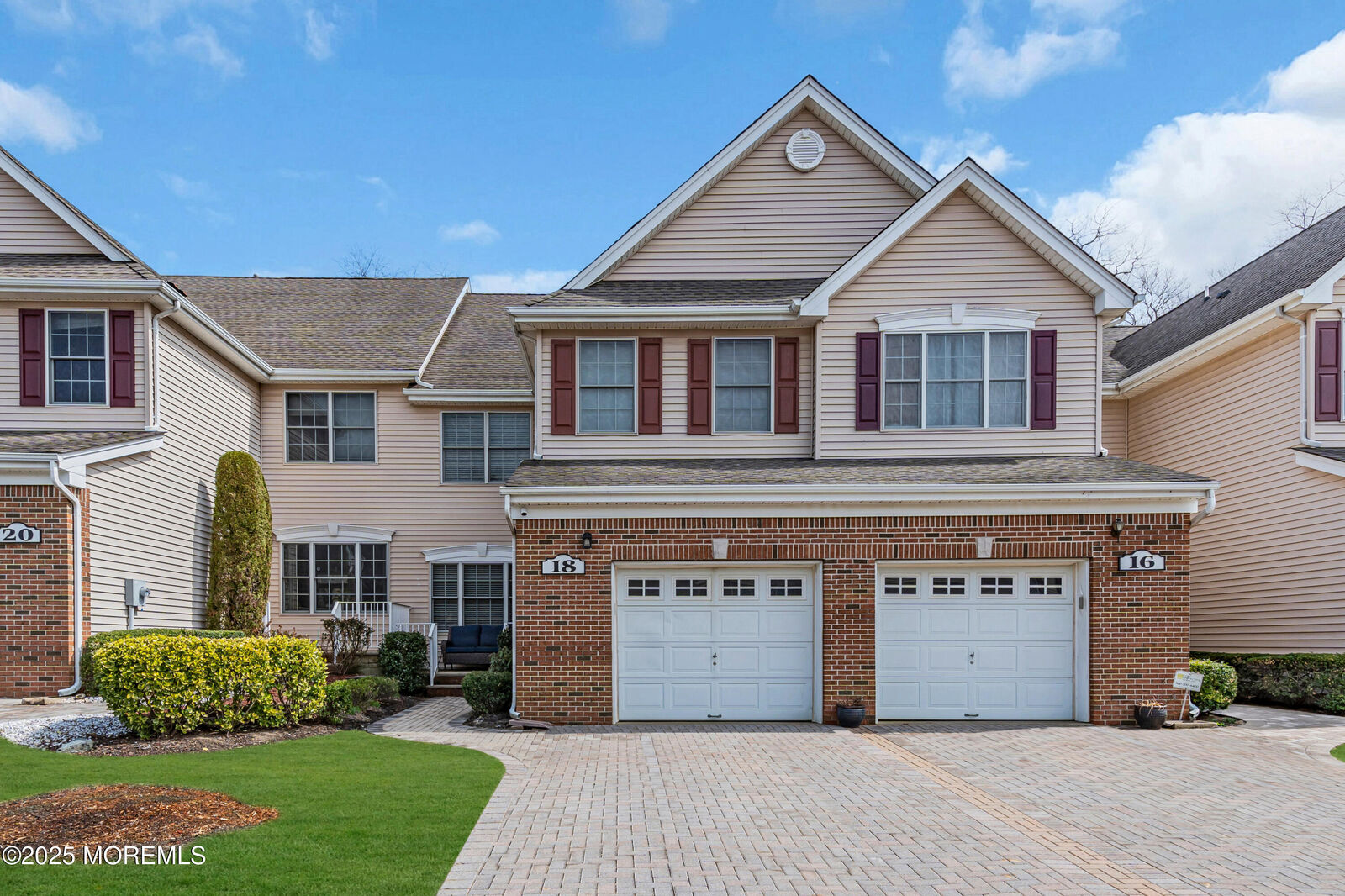 Property Photo:  18 Smock Court  NJ 07726 