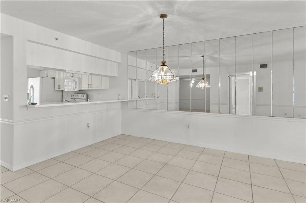 Property Photo: 28871 Bermuda Lago Ct 104 FL 34134