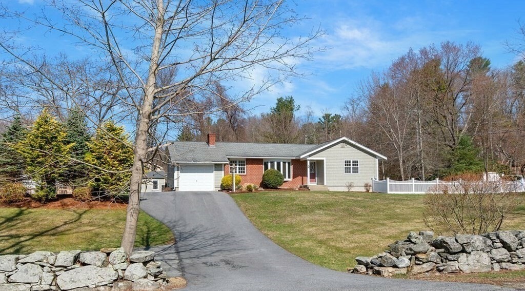 2 Fisher St  Northborough MA 01532 photo