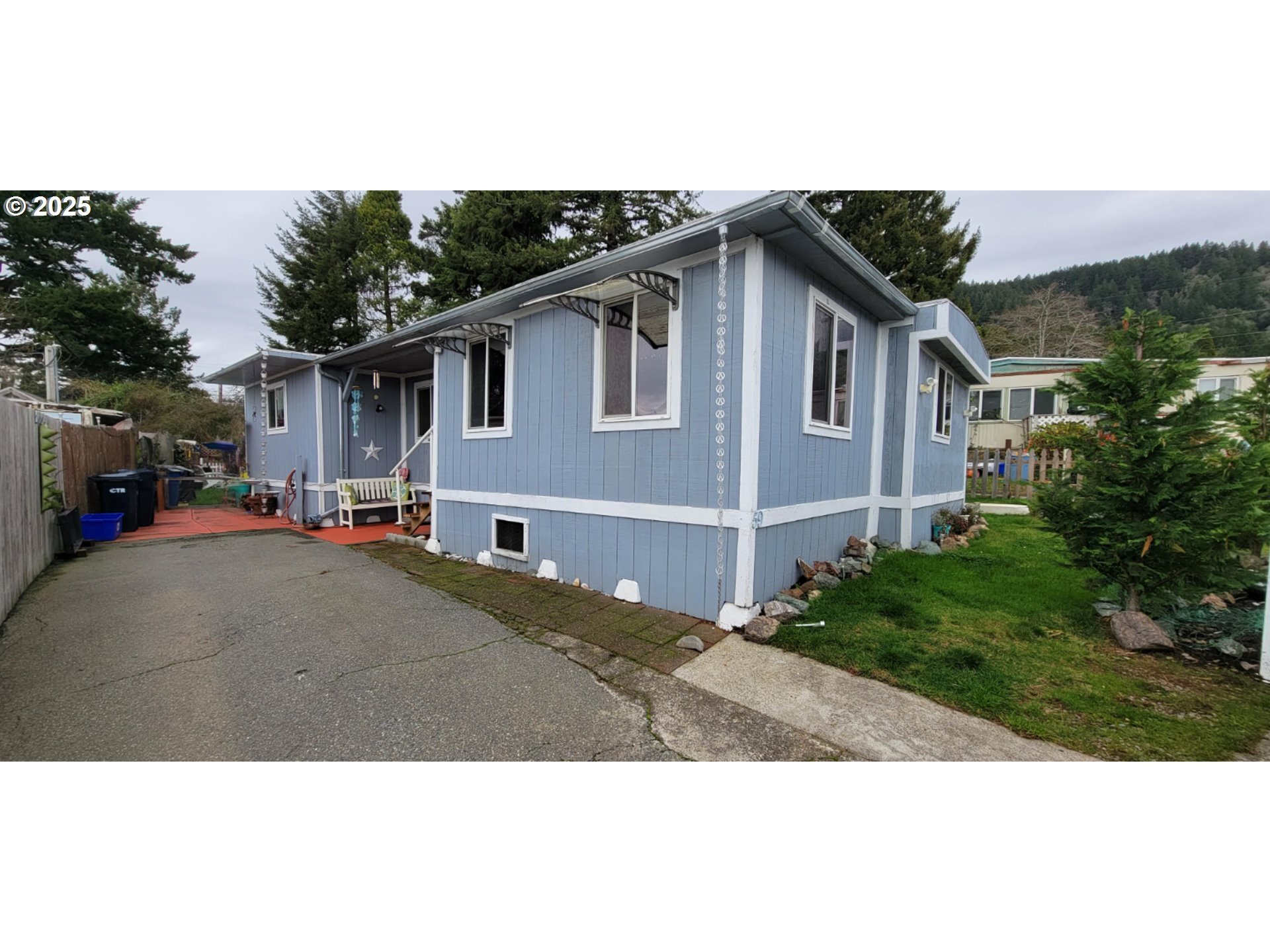 Property Photo: 97883 Court St 59 OR 97415