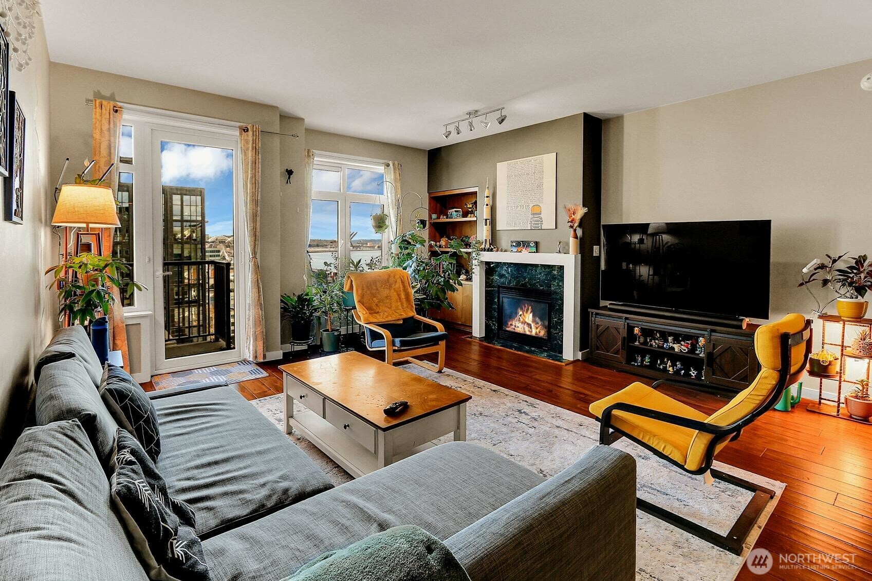 Property Photo: 2607 Western Avenue 1003 WA 98121