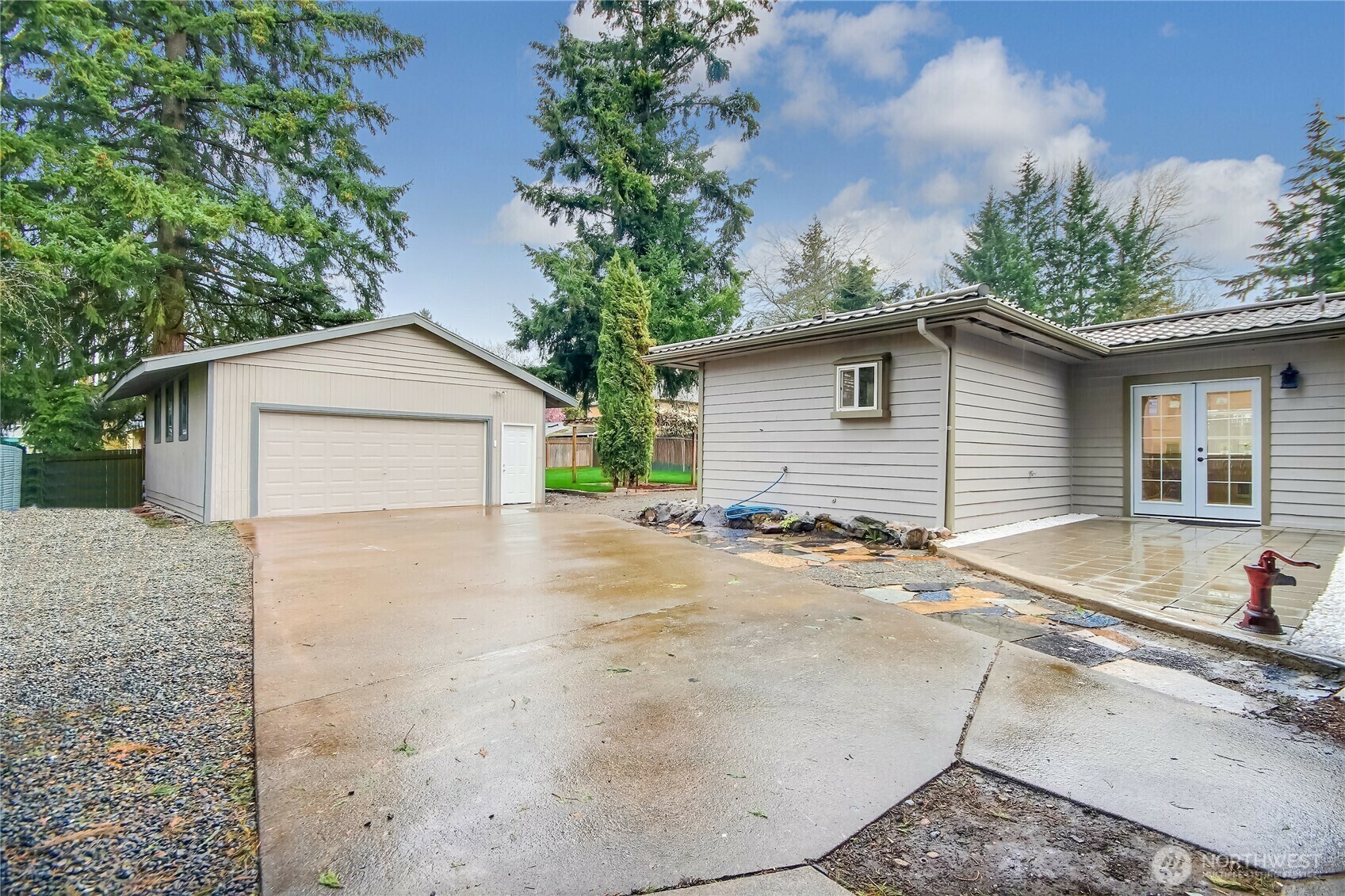 Property Photo: 2308 NE 27th Street WA 98056
