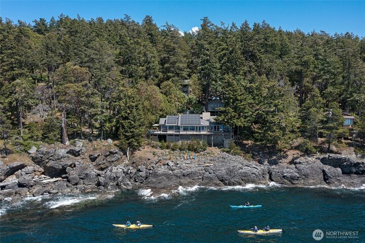 681  Smugglers Cove Road  Friday Harbor WA 98250 photo