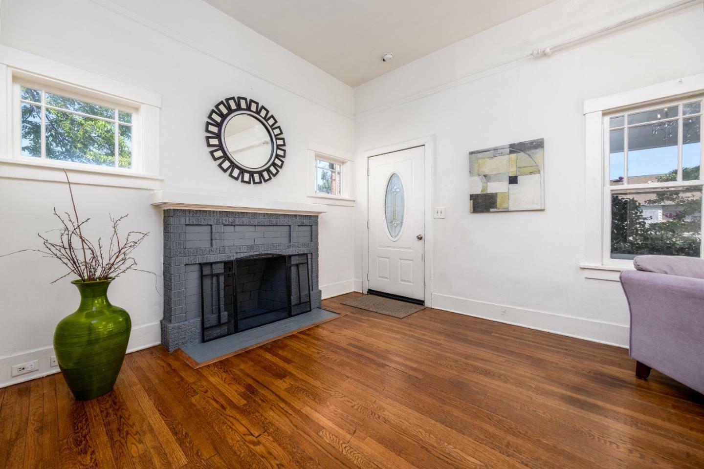 Property Photo: 249 Washington Street CA 95112